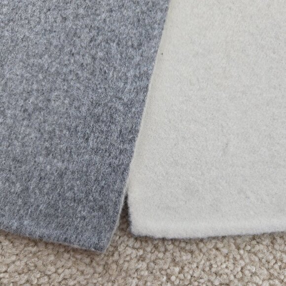 NWOT Reversible Wool Scarf Minimalist Modern Grey & Cream - Picture 14 of 16